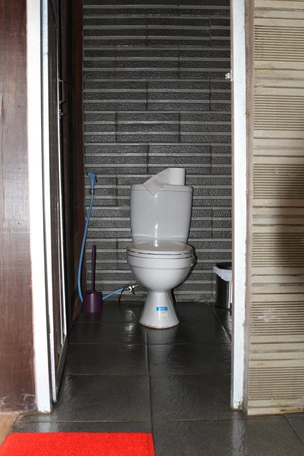 The Tipsy Gypsy Hostel Canggu Exterior foto