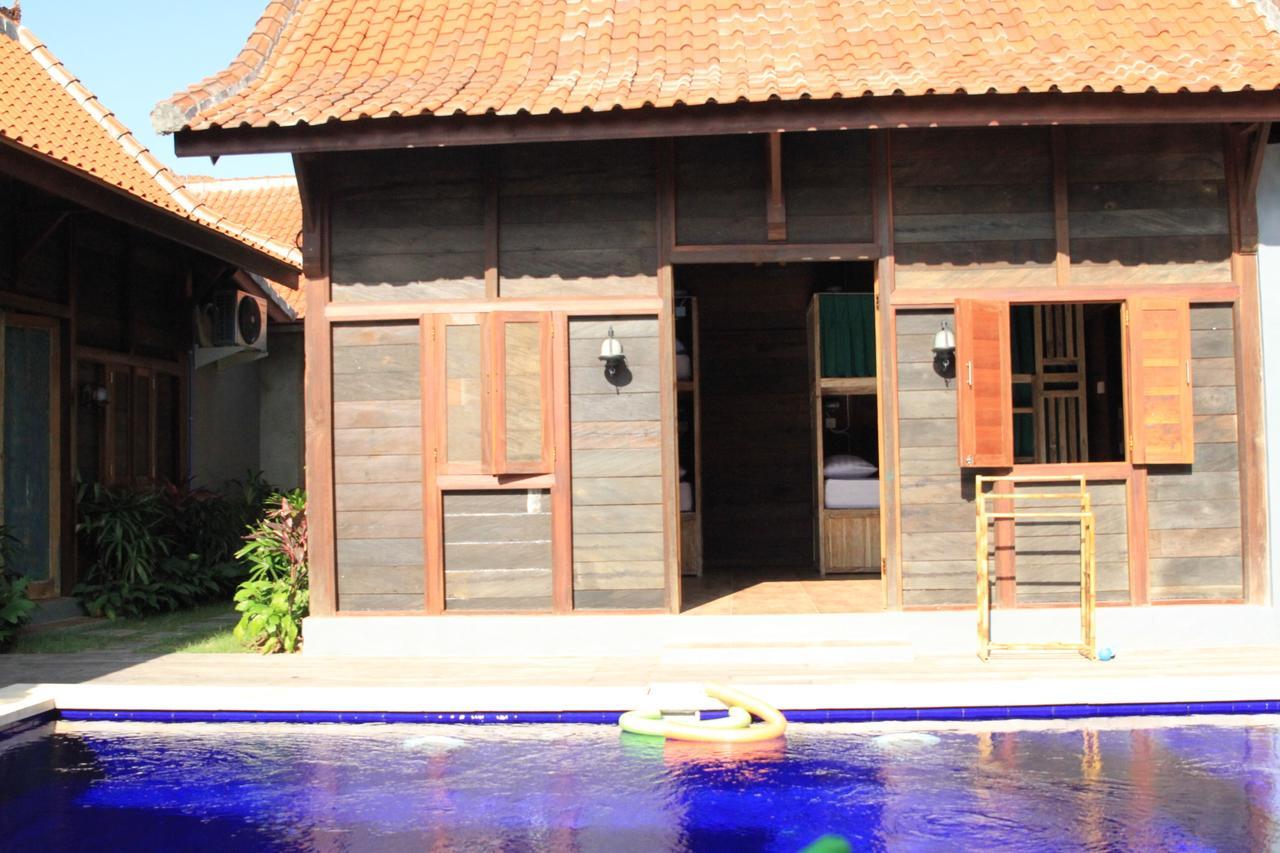 The Tipsy Gypsy Hostel Canggu Exterior foto